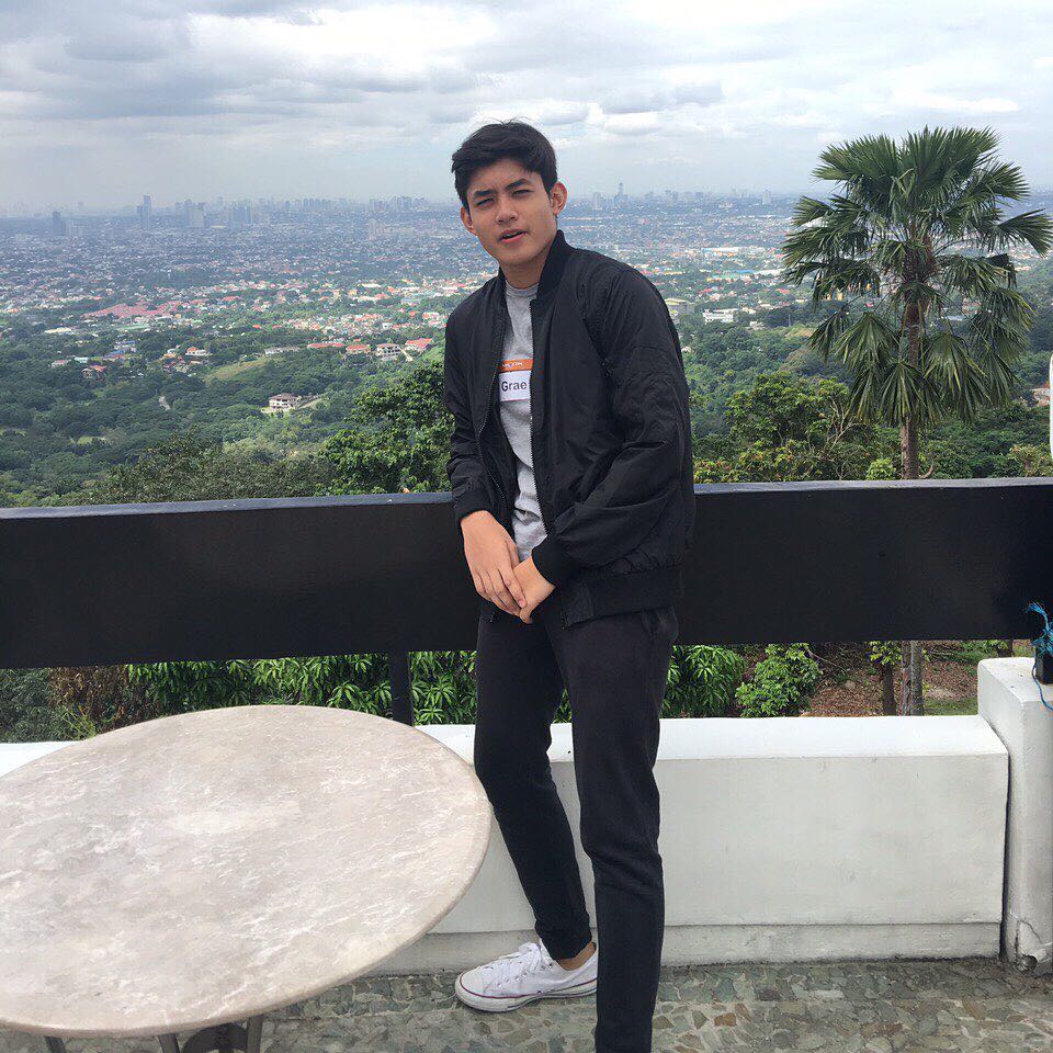 IN PHOTOS: Mark Anthony Fernandez with his equally “gwaping” son | ABS ...